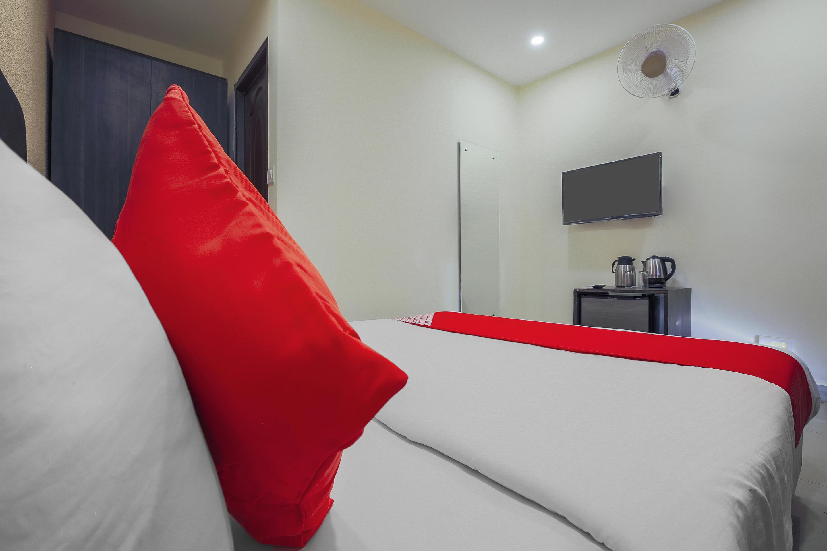 Fabexpress 29 Beach House, Morjim Beach Luaran gambar