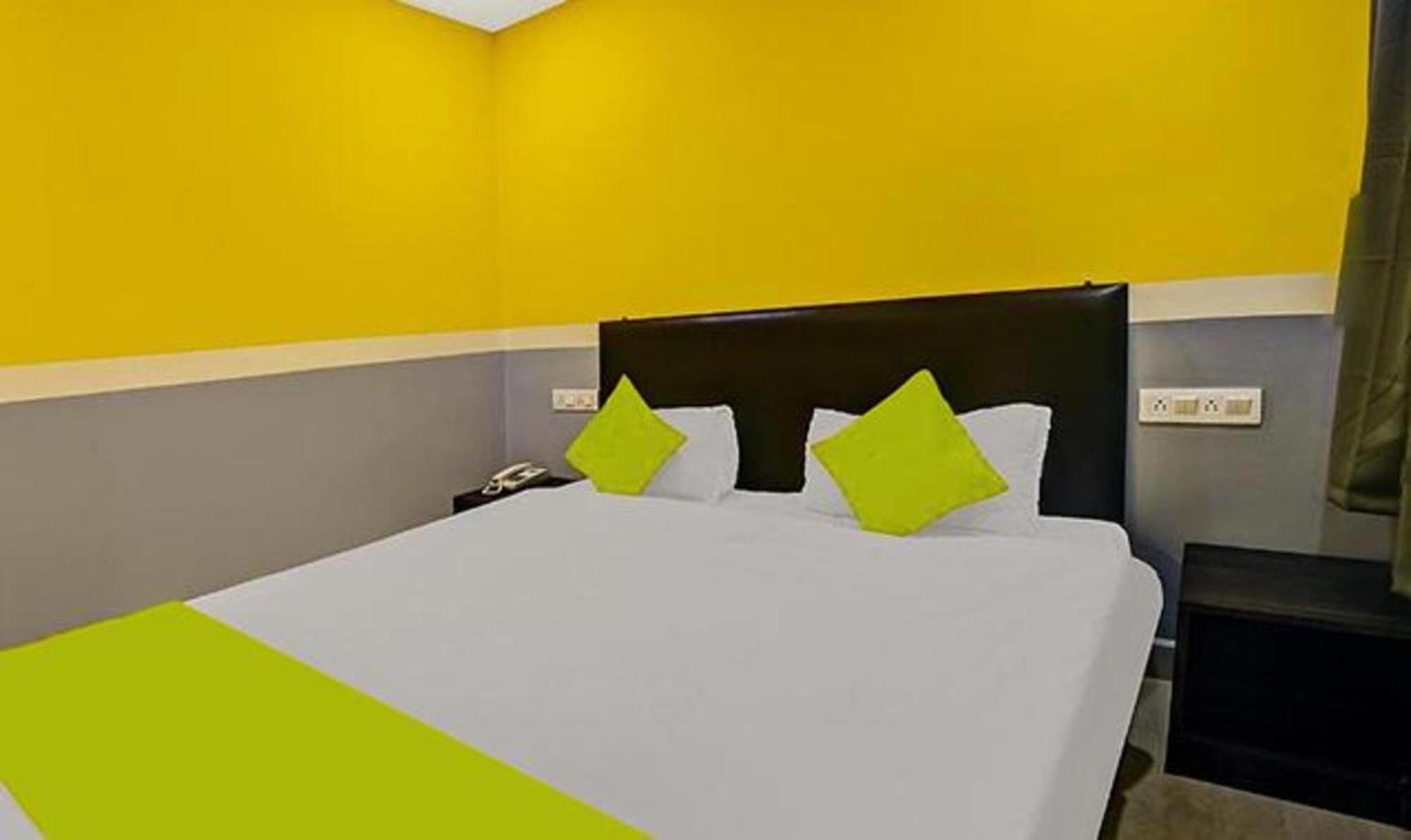 Fabexpress 29 Beach House, Morjim Beach Luaran gambar